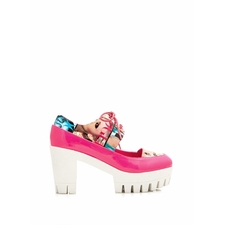 Cover Page Cut-Out Booties