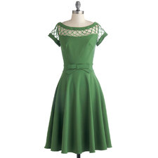 Tatyana/Bettie Page With Only a Wink Dress in Peridot | Mod Retro Vintage Dresses | ModCloth.com