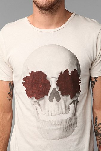 Hips & Hair Skull And Roses...