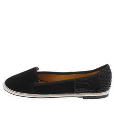 IMPULSIVE BLACK FLAT