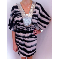 Eight Sixty Vneck Dress | Laura Kathryn