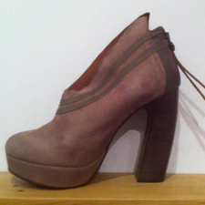 SixtySeven Edgy Taupe Shoe | Laura Kathryn