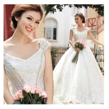 Highly Embroidery Little Mega-Sleeve Beauty Queen Wedding Gown