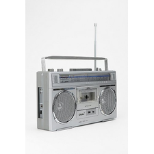 Chelco Portable Boombox