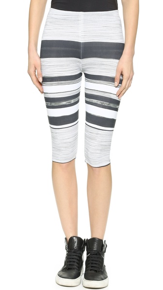 Norma Kamali Basic Active C...