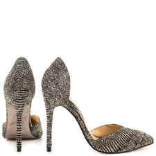 Kamryn - Black White Liz main view