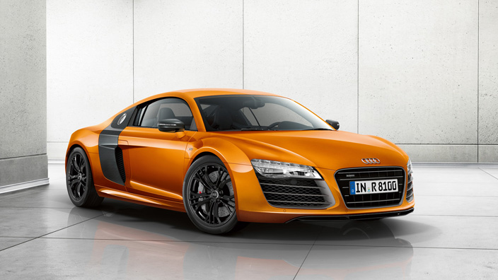 The R8 Coupe Audi  ( orange )