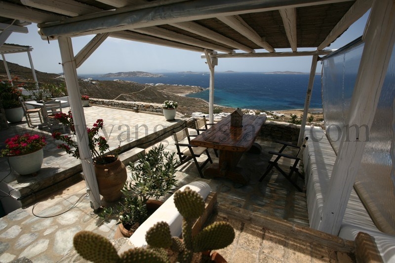 House with panoramic view f...