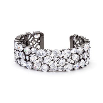 Fancy - www.jewelvogue.com/...