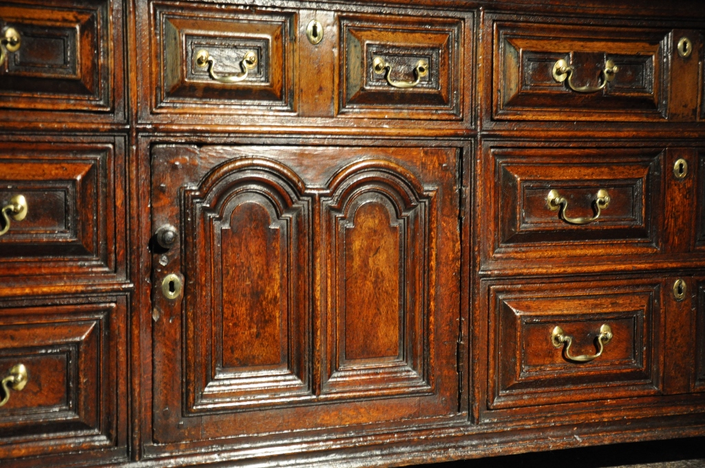A HANDSOME LATE 17TH CENTUR...