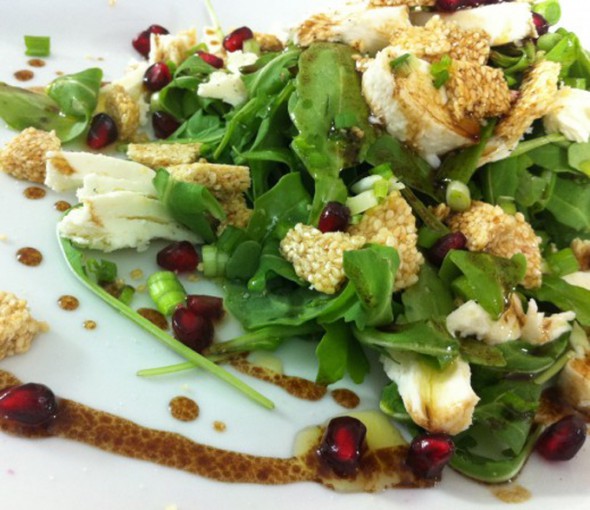 Arugula salad with pasteli ...
