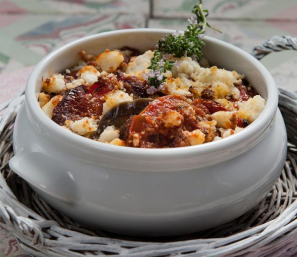 Beef stew with eggplant & z...