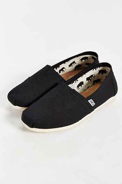 TOMS Men's Classic Slip-On ...