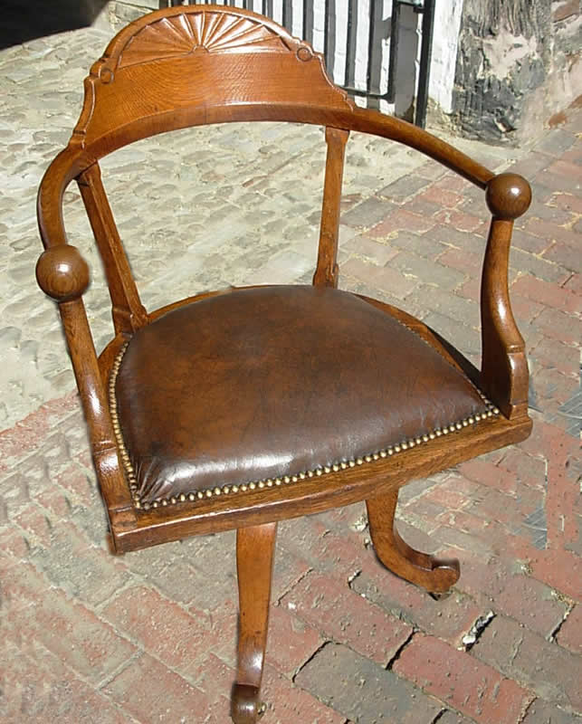 Early 20th century oak revo...