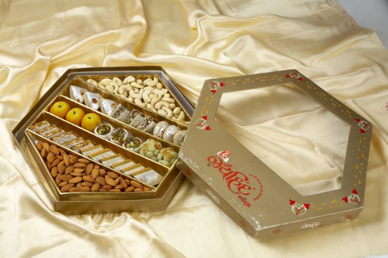 DRYFRUIT SWEET BOX.jpg