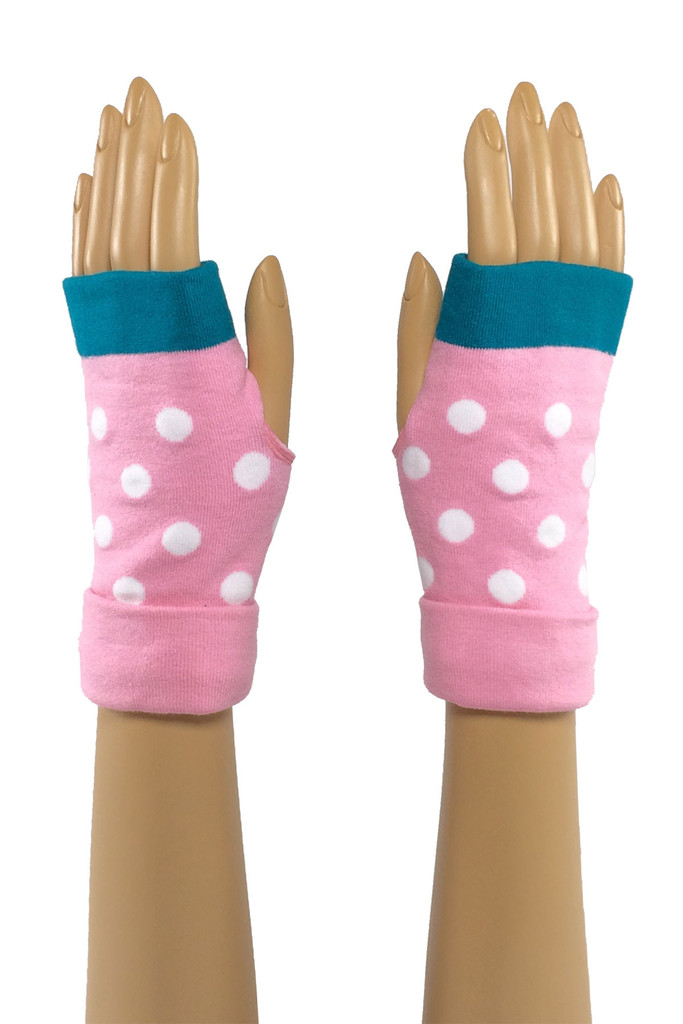 Pink/Teal Blue Round Dot Pr...