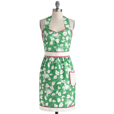 Croak Madame Apron | Mod Retro Vintage Kitchen | ModCloth.com