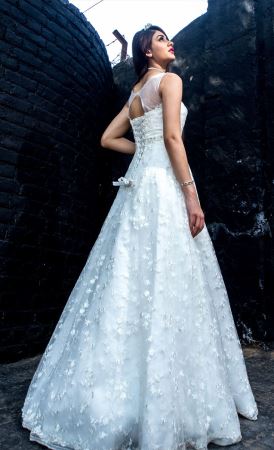 Elegant Shimmer Designer We...