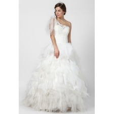 Single Shoulder Organza Wedding Gown