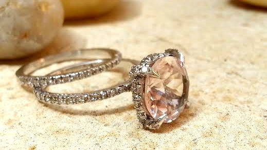 Unique engagement ring Whit...