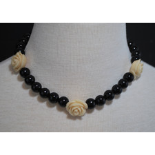 Black Pearls with MOP Necklace - TeresaCollections