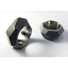 Rock Concrete Ring by 22Designstudio
