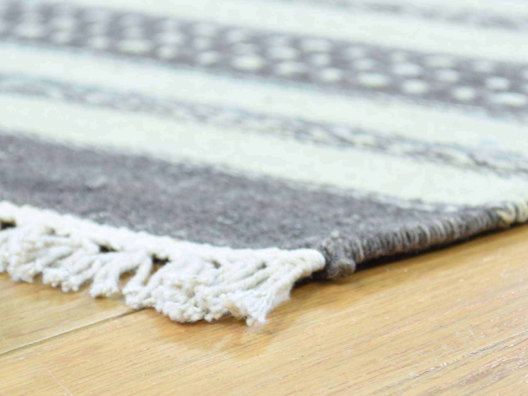 Buy 2'10"x4'10" Hand-Woven ...