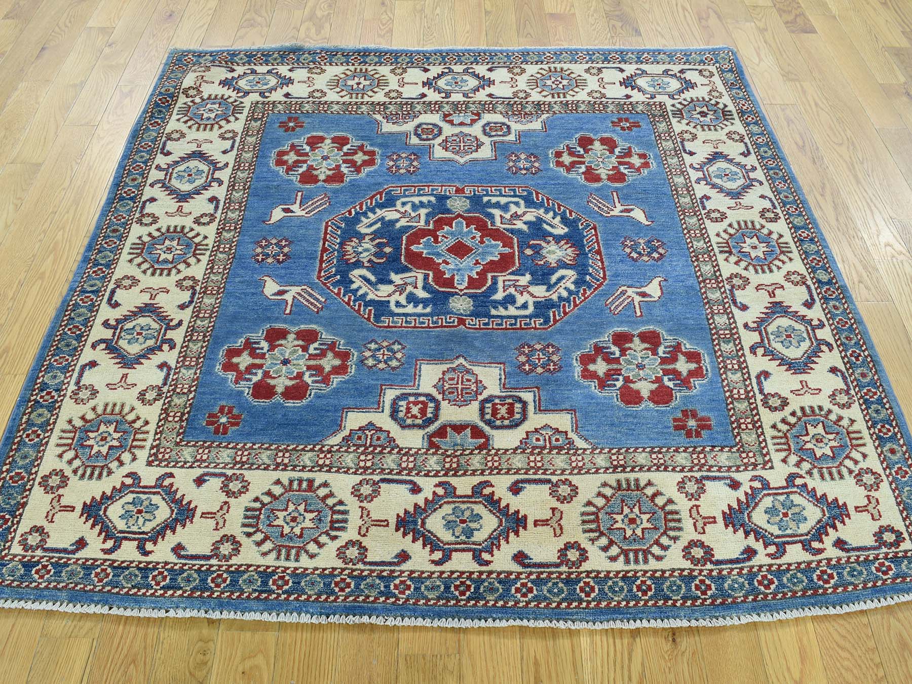 Buy 4'10"x4'10" Handmade Tr...