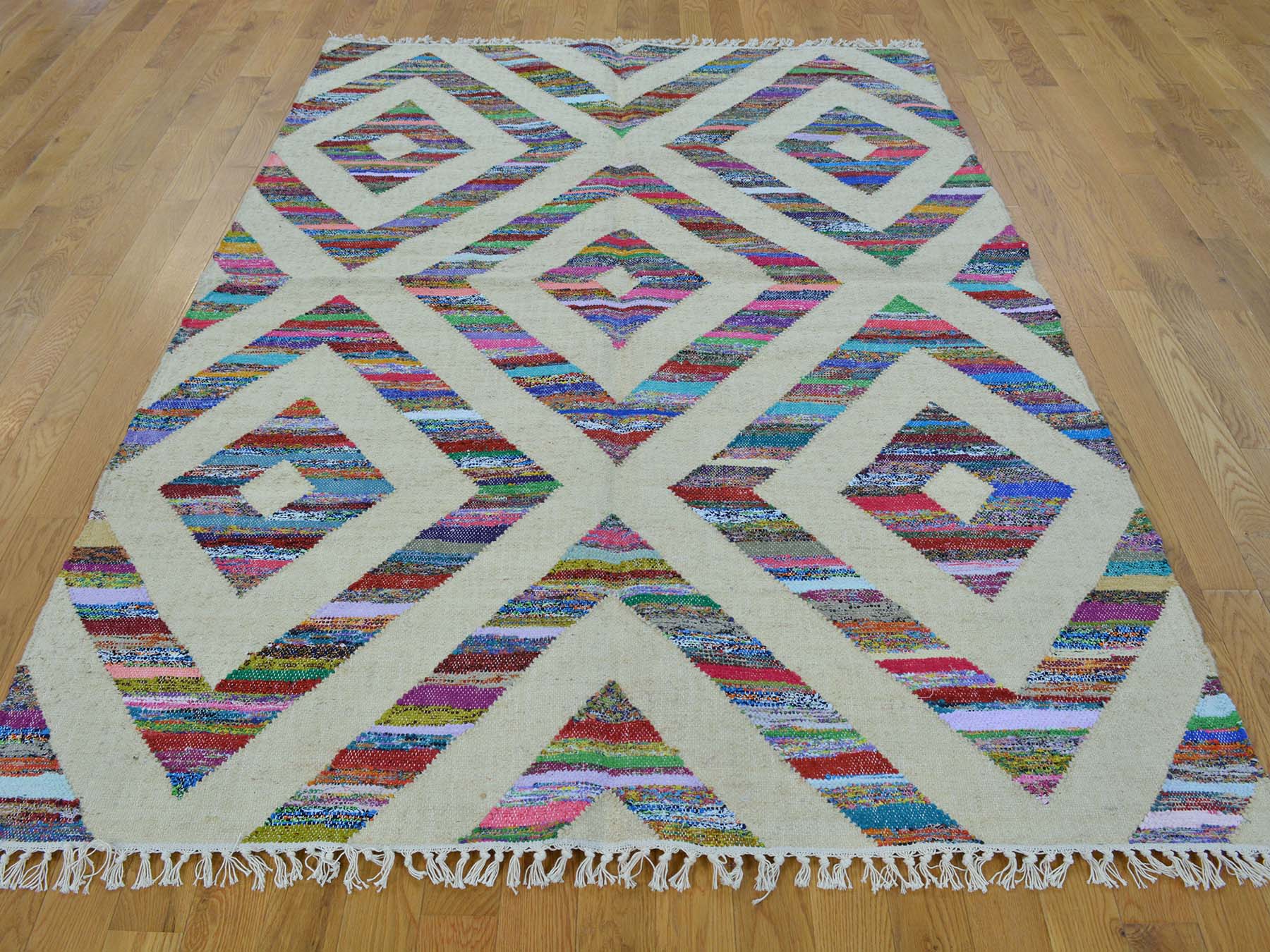 Buy 5' x 7' Colorful Durie ...