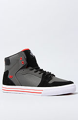 SUPRA The Vaider Sneaker in...