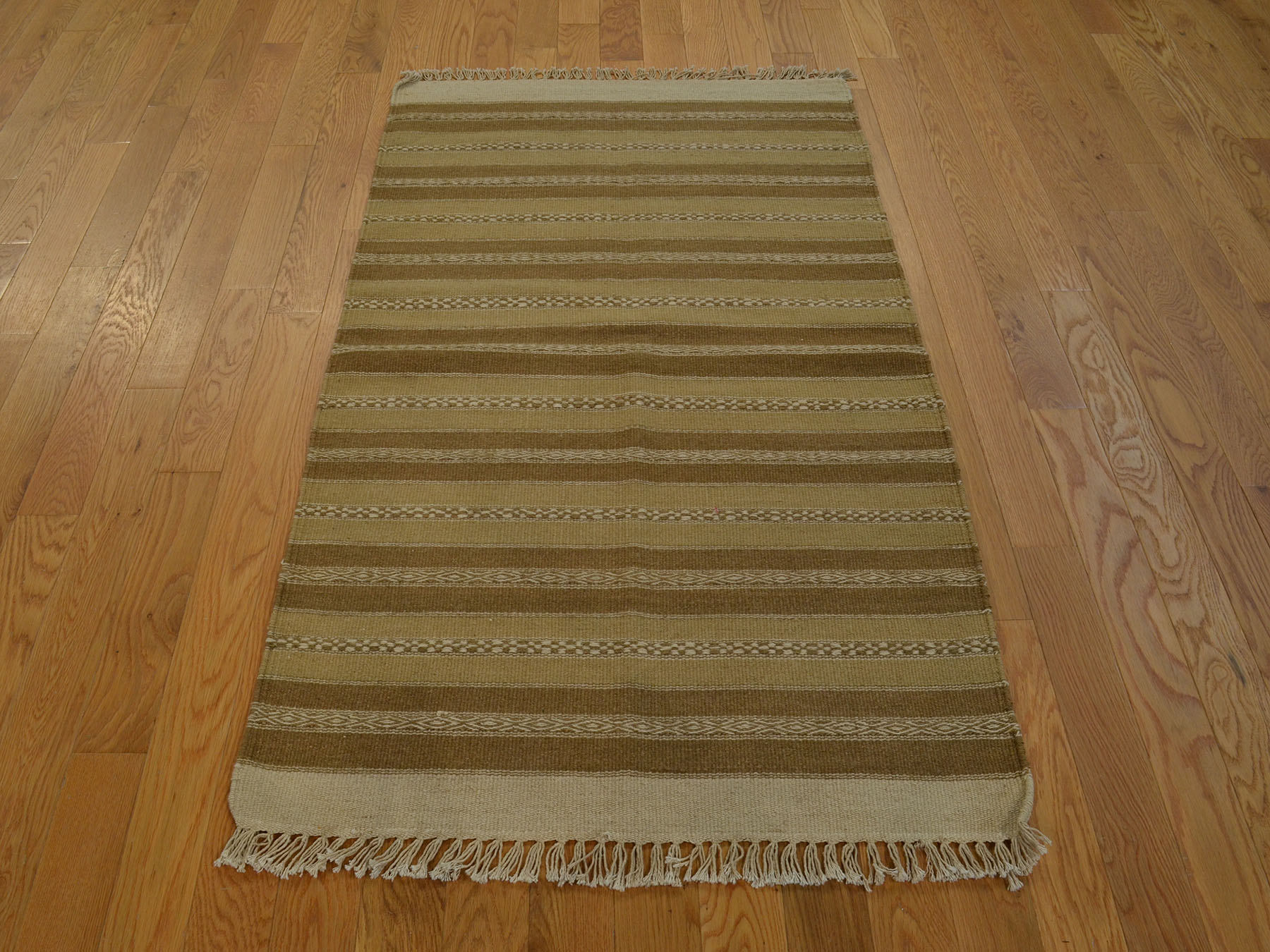 Buy 3' x 5' Hand Woven Orie...