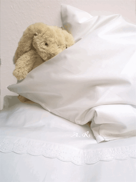 Baby bedding with name, Whi...