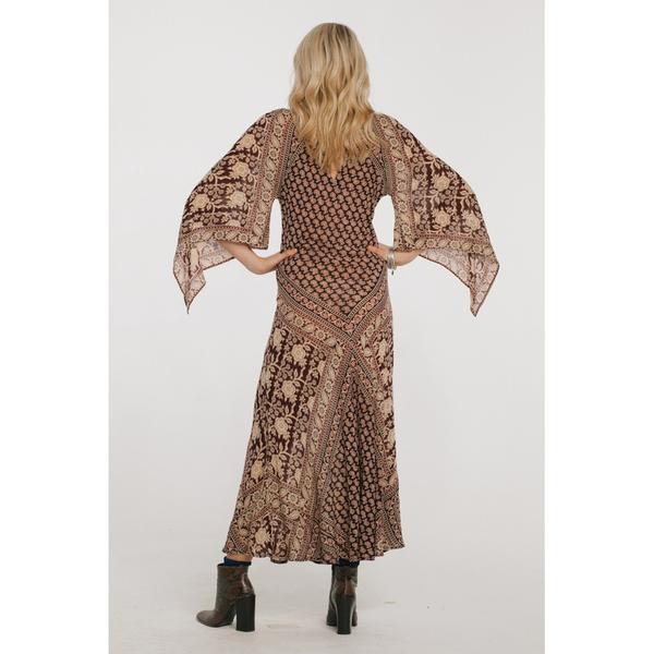 Maxi dress with kimono slee...