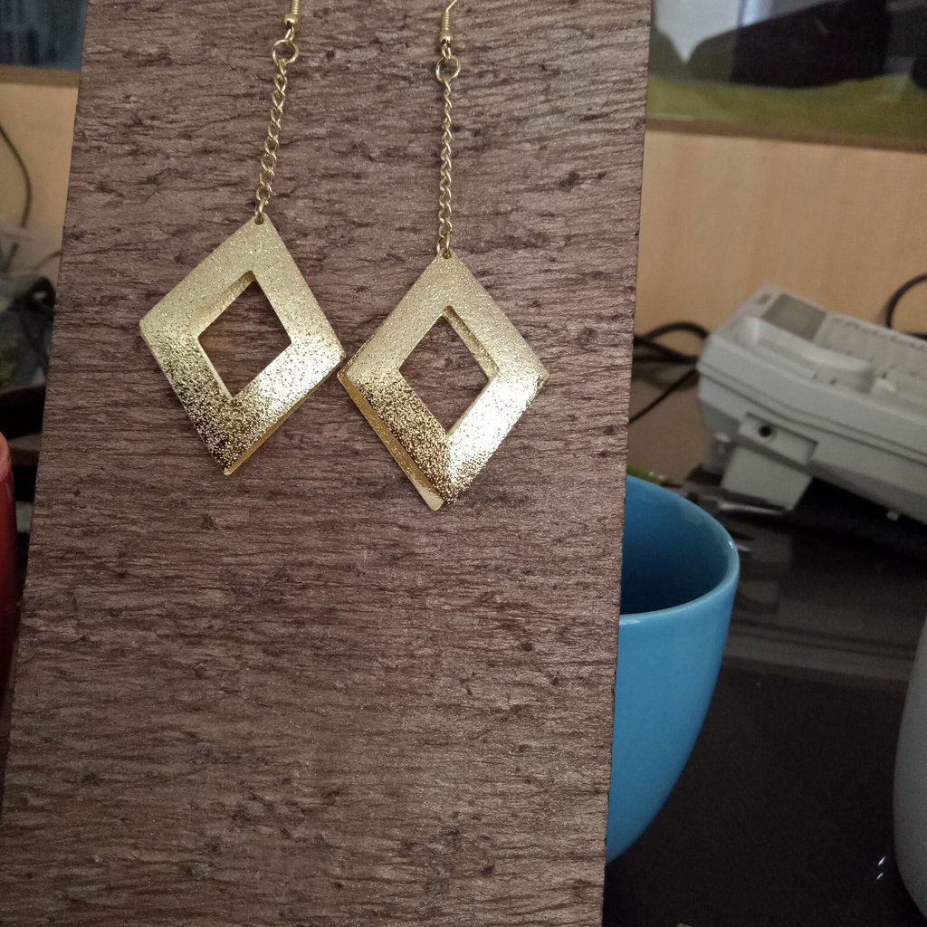 Premium Quality, Stylish Fa...