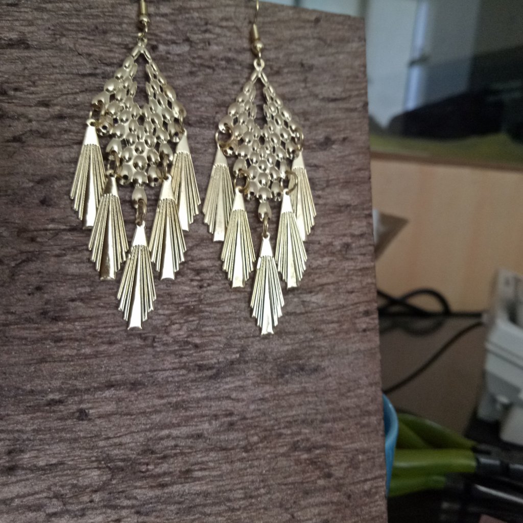 Imp-E-009 Gold Plated Dangl...