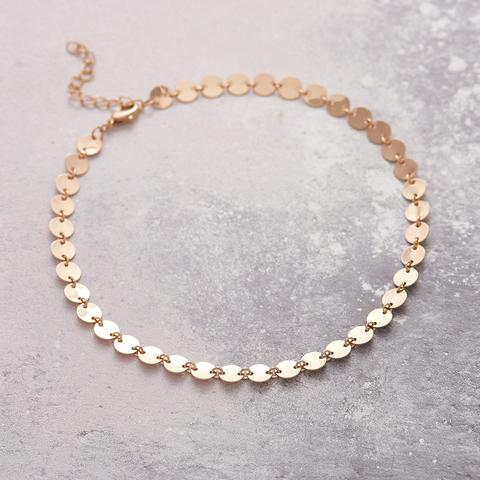 choker with mini disc design