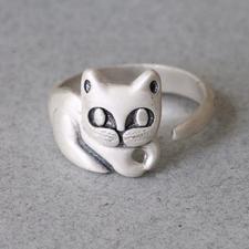 sterling silver handmade cat ring