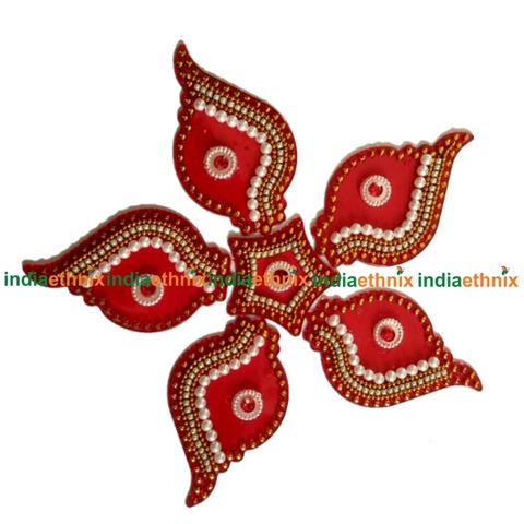 Ragoli- Curved Shank Shaped