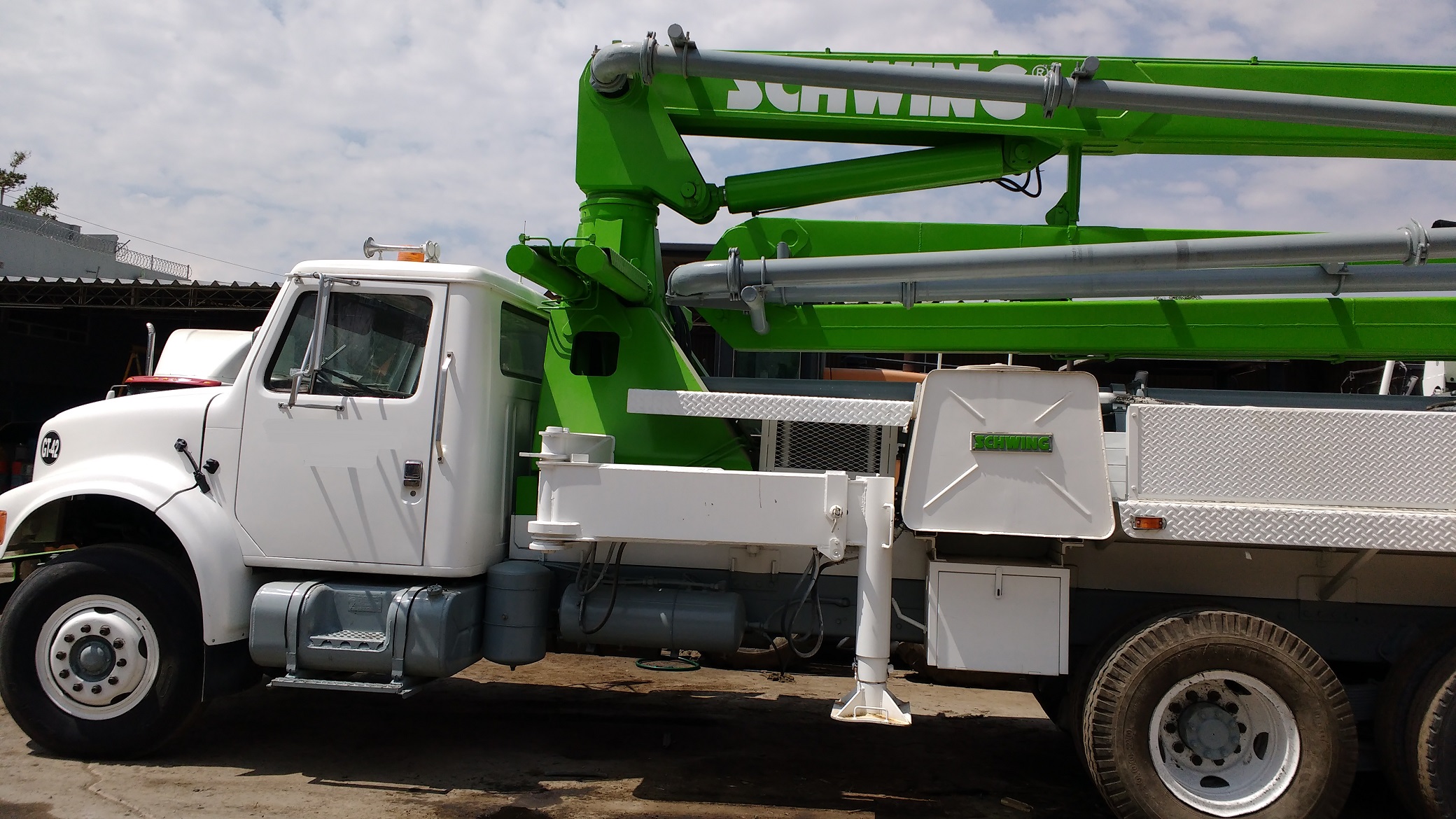 Schwing Boom Pumps 28 Meters
