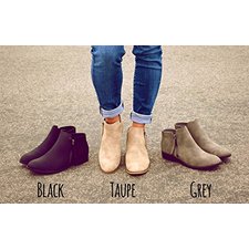 Huiyuzhi Womens Pointy Toe Stacked Chunky Heel Ankle Bootie