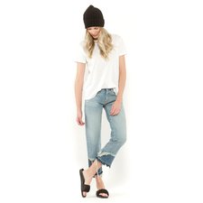 Boy Straight Jeans With Double Shredded Hems