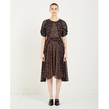 MASSCOB SCOTTS SHORT SLEEVE FLORAL PATCH DRESS