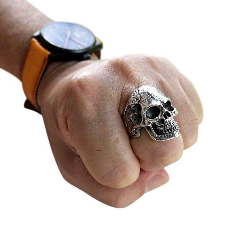 Tough Skull Ring-Bikerringshop