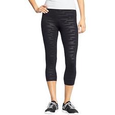 Women's Active by Old Navy Printed-Compression Capris (20") | Old Navy